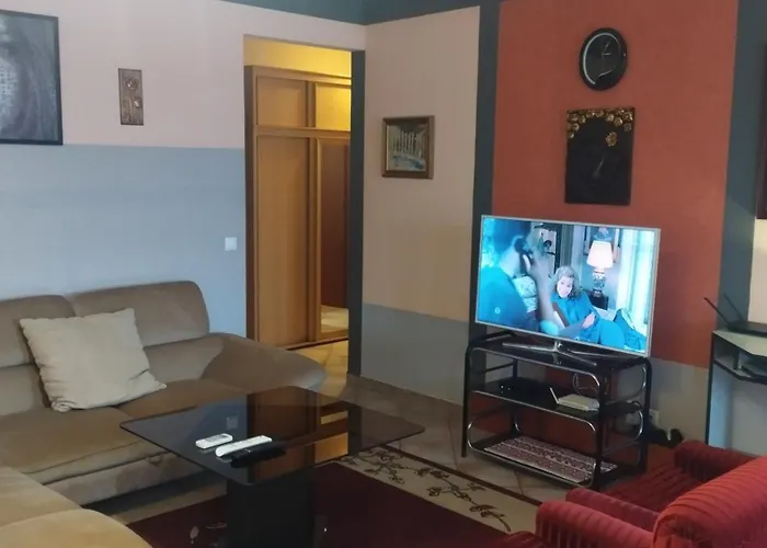 Tommy Apartman