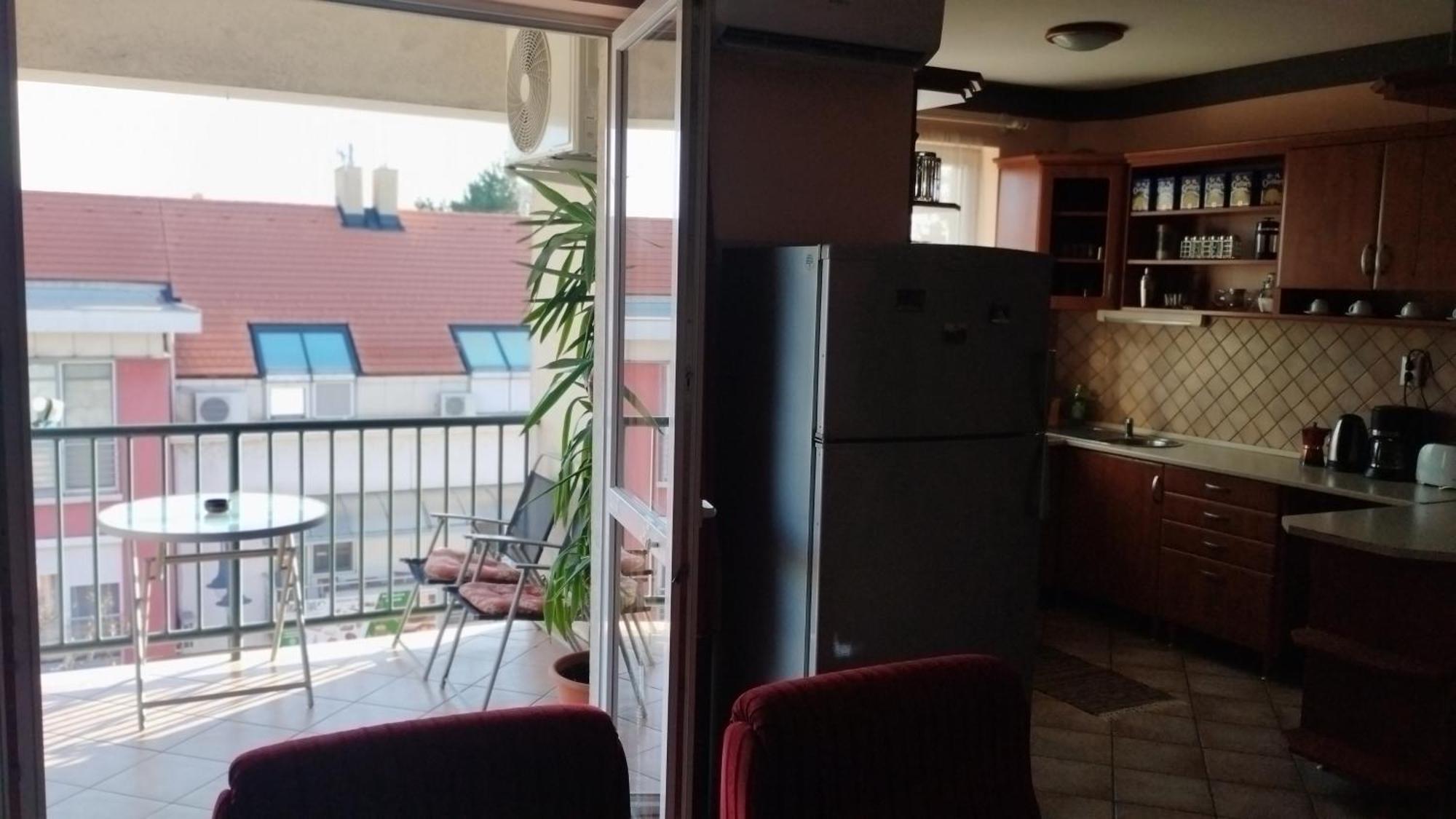 Tommy Apartment